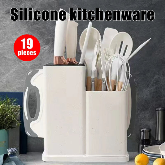 19 PC Kitchen Knives And Untensils